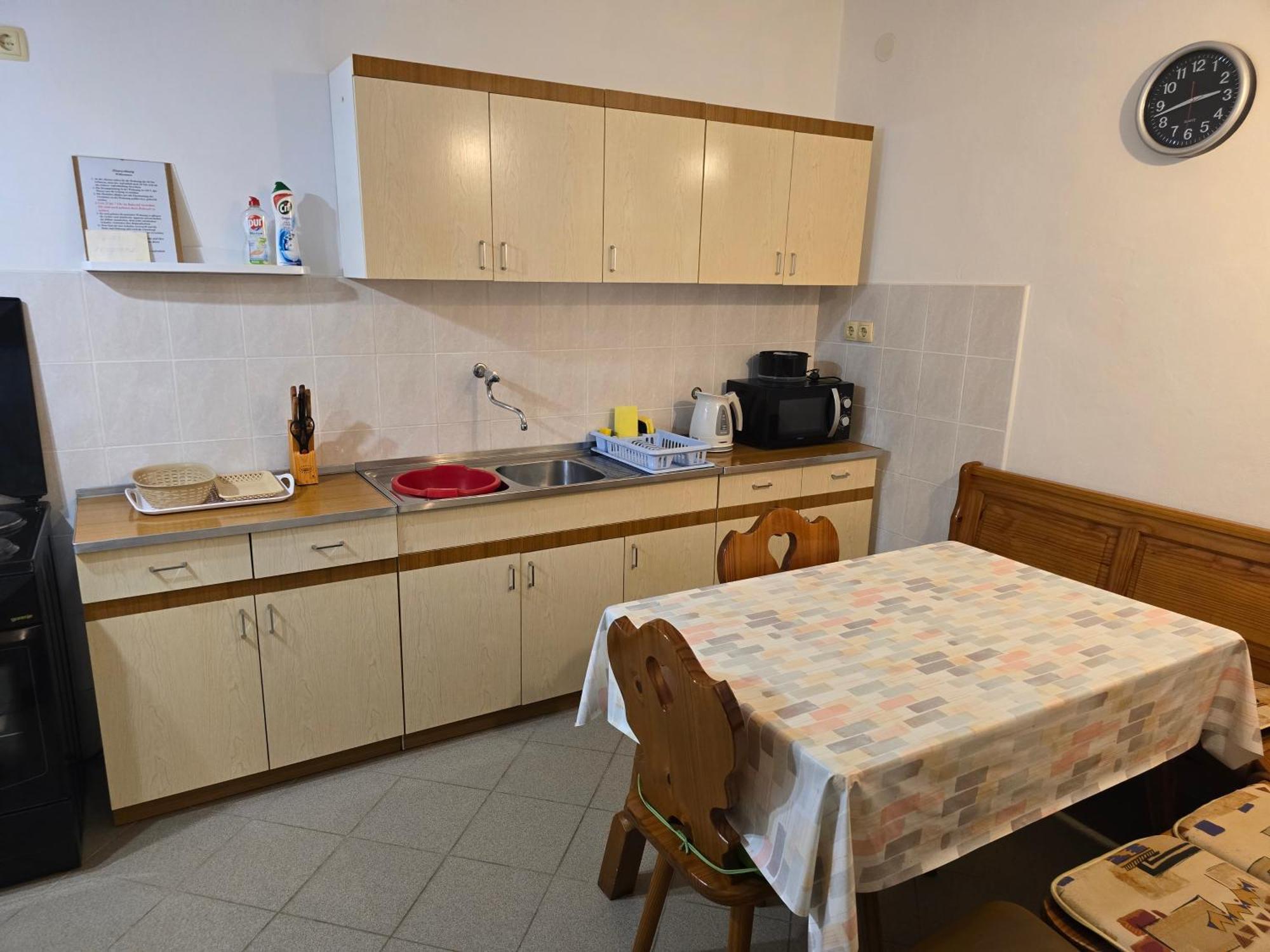 Apartments Mladenka Сен Екстериор снимка