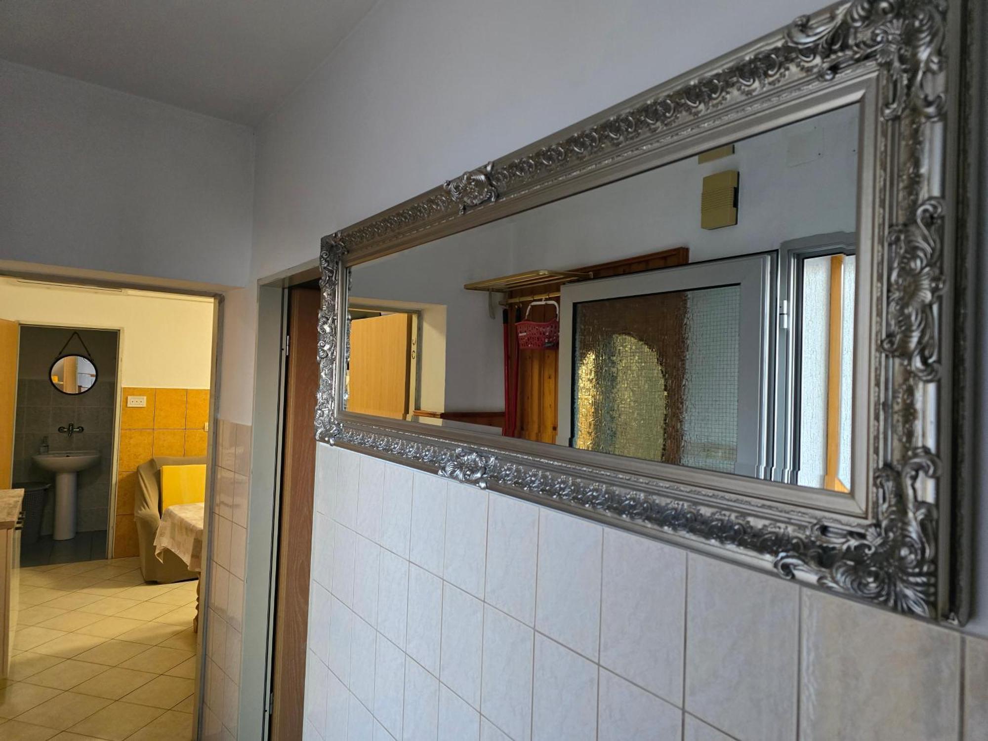 Apartments Mladenka Сен Екстериор снимка